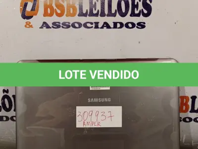 LOTE 227 - 01 TABLET SAMSUNG PARA RETIRADA DE PEÇAS. (NO ESTADO, LEILÃO NÃO TEM GARANTIA E NEM DEVOLUÇÃO, SUJEITO A POSSÍVEIS AVARIAS VISÍVEIS/OCULTAS E/OU AUSÊNCIA DE COMPONENTES).