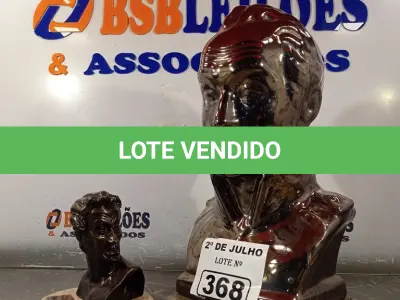 LOTE 368 - 02 BUSTOS DE SIMON BOLÍVAR. (NO ESTADO, LEILÃO NÃO TEM GARANTIA E NEM DEVOLUÇÃO, SUJEITO A POSSÍVEIS AVARIAS VISÍVEIS/OCULTAS E/OU AUSÊNCIA DE COMPONENTES).