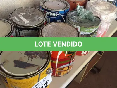 LOTE 432 - 01 LOTE COM VÁRIOS GALÕES DE TINTA CORES DIVERSAS COM AVARIAS. (NO ESTADO, LEILÃO NÃO TEM GARANTIA E NEM DEVOLUÇÃO, SUJEITO A POSSÍVEIS AVARIAS VISÍVEIS/OCULTAS E/OU AUSÊNCIA DE COMPONENTES).