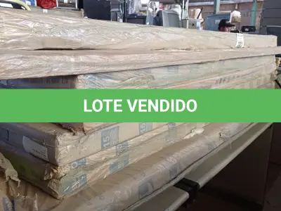 LOTE 323 - 01 LOTE COM VÁRIAS PEÇAS DE MOVEIS DESMONTADOS. (NO ESTADO, LEILÃO NÃO TEM GARANTIA E NEM DEVOLUÇÃO, SUJEITO A POSSÍVEIS AVARIAS VISÍVEIS/OCULTAS E/OU AUSÊNCIA DE COMPONENTES).