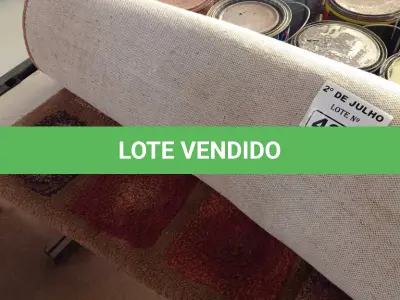 LOTE 433 - 01 TAPETE. (NO ESTADO, LEILÃO NÃO TEM GARANTIA E NEM DEVOLUÇÃO, SUJEITO A POSSÍVEIS AVARIAS VISÍVEIS/OCULTAS E/OU AUSÊNCIA DE COMPONENTES).