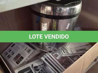 LOTE 297 - 01 LOTE COM GRANDE QUANTIDADE DE PELÍCULAS PARA CELULAR, ETIQUETAS E 01 LIXEIRA. (NO ESTADO, LEILÃO NÃO TEM GARANTIA E NEM DEVOLUÇÃO, SUJEITO A POSSÍVEIS AVARIAS VISÍVEIS/OCULTAS E/OU AUSÊNCIA DE COMPONENTES).