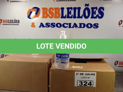 LOTE 324 - 02 CAIXAS COM BISNAGAS DE ÁLCOOL EM GEL 70% COM HIDRATANTE 440G COM 12 UNIDADES CADA. (NO ESTADO, LEILÃO NÃO TEM GARANTIA E NEM DEVOLUÇÃO, SUJEITO A POSSÍVEIS AVARIAS VISÍVEIS/OCULTAS E/OU AUSÊNCIA DE COMPONENTES).