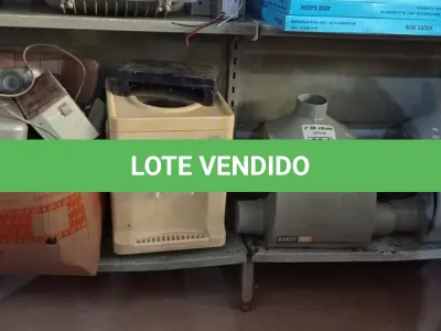 LOTE 294 - 02 FILTROS PARA PISCINA, 01 BEBEDOURO PARA GARRAFÃO E ELETRÔNICOS DIVERSOS. (NO ESTADO, LEILÃO NÃO TEM GARANTIA E NEM DEVOLUÇÃO, SUJEITO A POSSÍVEIS AVARIAS VISÍVEIS/OCULTAS E/OU AUSÊNCIA DE COMPONENTES).