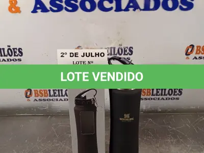 LOTE 341 - 01 GARRAFA STANLEY. (NO ESTADO, LEILÃO NÃO TEM GARANTIA E NEM DEVOLUÇÃO, SUJEITO A POSSÍVEIS AVARIAS VISÍVEIS/OCULTAS E/OU AUSÊNCIA DE COMPONENTES).