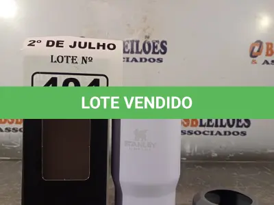 LOTE 404 - 01 COPO STANLEY. (NO ESTADO, LEILÃO NÃO TEM GARANTIA E NEM DEVOLUÇÃO, SUJEITO A POSSÍVEIS AVARIAS VISÍVEIS/OCULTAS E/OU AUSÊNCIA DE COMPONENTES).