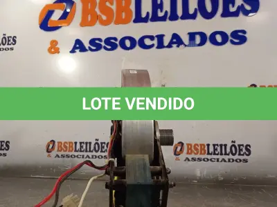 LOTE 237 - 01 GERADOR EÓLICO/RODA D’AGUA COM CATRACA. (NO ESTADO, LEILÃO NÃO TEM GARANTIA E NEM DEVOLUÇÃO, SUJEITO A POSSÍVEIS AVARIAS VISÍVEIS/OCULTAS E/OU AUSÊNCIA DE COMPONENTES).