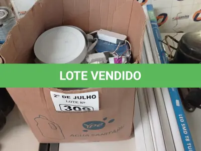 LOTE 309 - 01 LOTE COM VÁRIAS LUMINÁRIAS E LÂMPADAS TUBULARES DE LED MARCAS E MODELOS DIVERSOS. (NO ESTADO, LEILÃO NÃO TEM GARANTIA E NEM DEVOLUÇÃO, SUJEITO A POSSÍVEIS AVARIAS VISÍVEIS/OCULTAS E/OU AUSÊNCIA DE COMPONENTES).
