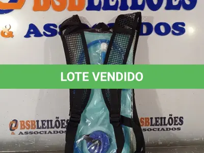 LOTE 362 - 01 CAMELBAK NA COR PRETA. (NO ESTADO, LEILÃO NÃO TEM GARANTIA E NEM DEVOLUÇÃO, SUJEITO A POSSÍVEIS AVARIAS VISÍVEIS/OCULTAS E/OU AUSÊNCIA DE COMPONENTES).