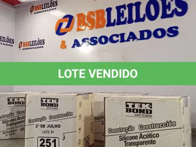 LOTE 251 - 01 LOTE COM VÁRIAS BISNAGAS DE SILICONE ACÉTICO. (NO ESTADO, LEILÃO NÃO TEM GARANTIA E NEM DEVOLUÇÃO, SUJEITO A POSSÍVEIS AVARIAS VISÍVEIS/OCULTAS E/OU AUSÊNCIA DE COMPONENTES).