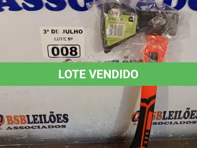 LOTE 008 - 01 MACHADINHA COM CABO EMBORRACHADO. (NO ESTADO, LEILÃO NÃO TEM GARANTIA E NEM DEVOLUÇÃO, SUJEITO A POSSÍVEIS AVARIAS VISÍVEIS/OCULTAS E/OU AUSÊNCIA DE COMPONENTES).