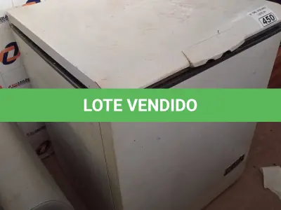 LOTE 450 - 01 FREEZER HORIZONTAL COM 01 TAMPA 220V. (NO ESTADO, LEILÃO NÃO TEM GARANTIA E NEM DEVOLUÇÃO, SUJEITO A POSSÍVEIS AVARIAS VISÍVEIS/OCULTAS E/OU AUSÊNCIA DE COMPONENTES).