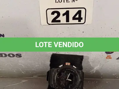 LOTE 214 - 01 RELÓGIO DE PULSO ANALÓGICO. (NO ESTADO, LEILÃO NÃO TEM GARANTIA E NEM DEVOLUÇÃO, SUJEITO A POSSÍVEIS AVARIAS VISÍVEIS/OCULTAS E/OU AUSÊNCIA DE COMPONENTES).