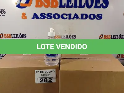 LOTE 282 - 02 CAIXAS COM BISNAGAS DE ÁLCOOL EM GEL 70% COM HIDRATANTE 440G COM 12 UNIDADES CADA. (NO ESTADO, LEILÃO NÃO TEM GARANTIA E NEM DEVOLUÇÃO, SUJEITO A POSSÍVEIS AVARIAS VISÍVEIS/OCULTAS E/OU AUSÊNCIA DE COMPONENTES).