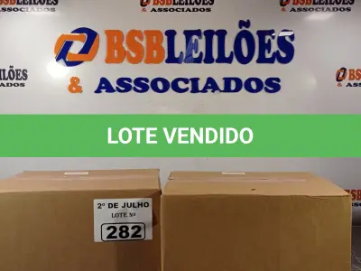 LOTE 282 - 02 CAIXAS COM BISNAGAS DE ÁLCOOL EM GEL 70% COM HIDRATANTE 440G COM 12 UNIDADES CADA. (NO ESTADO, LEILÃO NÃO TEM GARANTIA E NEM DEVOLUÇÃO, SUJEITO A POSSÍVEIS AVARIAS VISÍVEIS/OCULTAS E/OU AUSÊNCIA DE COMPONENTES).