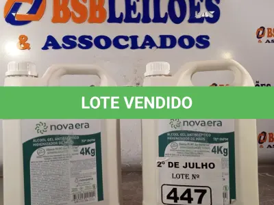 LOTE 447 - 02 GALÕES DE ÁLCOOL EM GEL ANTISSÉPTICO HIGIENIZADOR DE MÃOS 70% 4KG CADA. (NO ESTADO, LEILÃO NÃO TEM GARANTIA E NEM DEVOLUÇÃO, SUJEITO A POSSÍVEIS AVARIAS VISÍVEIS/OCULTAS E/OU AUSÊNCIA DE COMPONENTES).
