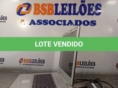 LOTE 395 - 01 NOTEBOOK MARCA ITAUTEC PARA RETIRADA DE PEÇAS. (NO ESTADO, LEILÃO NÃO TEM GARANTIA E NEM DEVOLUÇÃO, SUJEITO A POSSÍVEIS AVARIAS VISÍVEIS/OCULTAS E/OU AUSÊNCIA DE COMPONENTES).