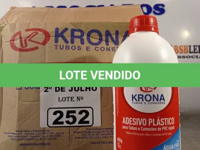 LOTE 252 - 06 FRASCOS DE ADESIVO PLÁSTICO PARA TUBOS E CONEXÕES DE PVC RÍGIDO LINHA ÁGUA FRIA 850G. (NO ESTADO, LEILÃO NÃO TEM GARANTIA E NEM DEVOLUÇÃO, SUJEITO A POSSÍVEIS AVARIAS VISÍVEIS/OCULTAS E/OU AUSÊNCIA DE COMPONENTES).