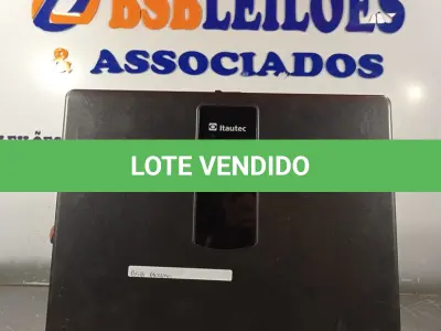 LOTE 378 - 01 NOTEBOOK MARCA ITAUTEC PARA RETIRADA DE PEÇAS. (NO ESTADO, LEILÃO NÃO TEM GARANTIA E NEM DEVOLUÇÃO, SUJEITO A POSSÍVEIS AVARIAS VISÍVEIS/OCULTAS E/OU AUSÊNCIA DE COMPONENTES).
