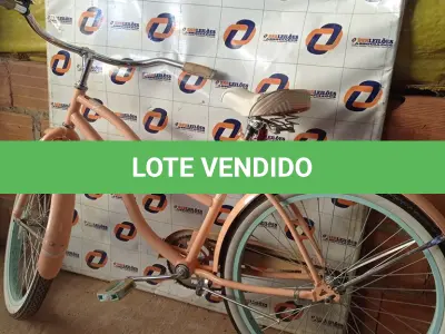 LOTE 407 - 01 BICICLETA ARO 26 VINTAGE. (NO ESTADO, LEILÃO NÃO TEM GARANTIA E NEM DEVOLUÇÃO, SUJEITO A POSSÍVEIS AVARIAS VISÍVEIS/OCULTAS E/OU AUSÊNCIA DE COMPONENTES).
