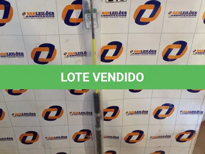 LOTE 218 - 01 VARA DE PESCA. (NO ESTADO, LEILÃO NÃO TEM GARANTIA E NEM DEVOLUÇÃO, SUJEITO A POSSÍVEIS AVARIAS VISÍVEIS/OCULTAS E/OU AUSÊNCIA DE COMPONENTES).