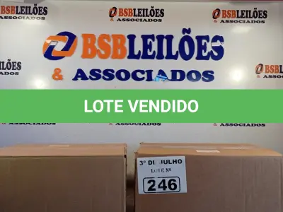 LOTE 246 - 02 CAIXAS COM ÁLCOOL EM GEL 70% 440G COM HIDRATANTE COM 12 UNIDADES CADA. (NO ESTADO, LEILÃO NÃO TEM GARANTIA E NEM DEVOLUÇÃO, SUJEITO A POSSÍVEIS AVARIAS VISÍVEIS/OCULTAS E/OU AUSÊNCIA DE COMPONENTES).