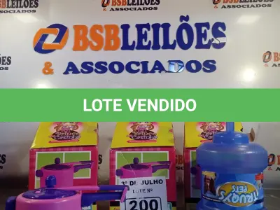 LOTE 200 - 03 PANELINHAS DE PRESSÃO E 01 MINI GARRAFÃO DE ÁGUA. (NO ESTADO, LEILÃO NÃO TEM GARANTIA E NEM DEVOLUÇÃO, SUJEITO A POSSÍVEIS AVARIAS VISÍVEIS/OCULTAS E/OU AUSÊNCIA DE COMPONENTES).