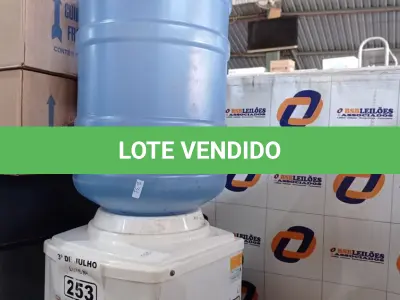 LOTE 253 - 01 BEBEDOURO PARA GARRAFÃO MARCA LIBELL 220V. (NO ESTADO, LEILÃO NÃO TEM GARANTIA E NEM DEVOLUÇÃO, SUJEITO A POSSÍVEIS AVARIAS VISÍVEIS/OCULTAS E/OU AUSÊNCIA DE COMPONENTES).