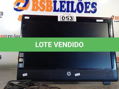 LOTE 053 - 01 COMPUTADOR ALL IN ONE MARCA HP COM FONTE. (NO ESTADO, LEILÃO NÃO TEM GARANTIA E NEM DEVOLUÇÃO, SUJEITO A POSSÍVEIS AVARIAS VISÍVEIS/OCULTAS E/OU AUSÊNCIA DE COMPONENTES).