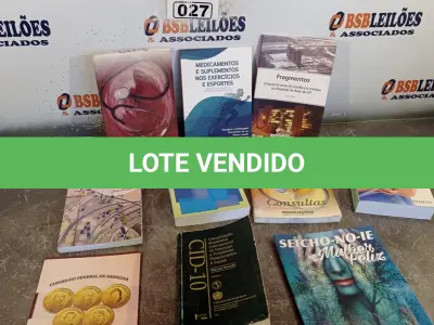 LOTE 027 - 08 LIVROS SOBRE MEDICINA TÍTULOS DIVERSOS. (NO ESTADO, LEILÃO NÃO TEM GARANTIA E NEM DEVOLUÇÃO, SUJEITO A POSSÍVEIS AVARIAS VISÍVEIS/OCULTAS E/OU AUSÊNCIA DE COMPONENTES).