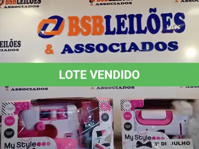 LOTE 199 - 02 ATELIÊS DE COSTURA MY STYLE. (NO ESTADO, LEILÃO NÃO TEM GARANTIA E NEM DEVOLUÇÃO, SUJEITO A POSSÍVEIS AVARIAS VISÍVEIS/OCULTAS E/OU AUSÊNCIA DE COMPONENTES).