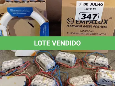 LOTE 347 - 12 LÂMPADAS FLUORESCENTES CIRCULARES 6.400K 22W COM 10 REATORES. (NO ESTADO, LEILÃO NÃO TEM GARANTIA E NEM DEVOLUÇÃO, SUJEITO A POSSÍVEIS AVARIAS VISÍVEIS/OCULTAS E/OU AUSÊNCIA DE COMPONENTES).