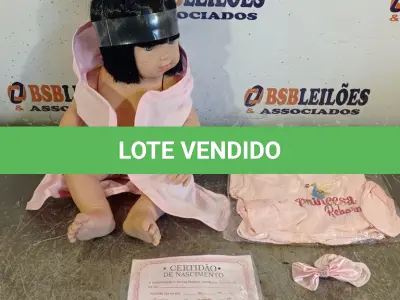 LOTE 128 - 01 BONECA BEBE REBORN. (NO ESTADO, LEILÃO NÃO TEM GARANTIA E NEM DEVOLUÇÃO, SUJEITO A POSSÍVEIS AVARIAS VISÍVEIS/OCULTAS E/OU AUSÊNCIA DE COMPONENTES).