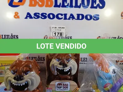 LOTE 178 - 01 LEVA BLOCOS, 01 PÁSSARO DIDÁTICO E 02 BAD DOGS COM AVARIAS. (NO ESTADO, LEILÃO NÃO TEM GARANTIA E NEM DEVOLUÇÃO, SUJEITO A POSSÍVEIS AVARIAS VISÍVEIS/OCULTAS E/OU AUSÊNCIA DE COMPONENTES).