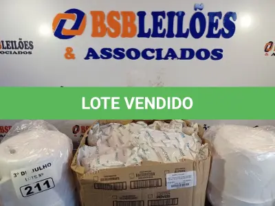 LOTE 211 - 02 FRASQUEIRAS SUPPLY CLEAN COM 04 REFIS. (NO ESTADO, LEILÃO NÃO TEM GARANTIA E NEM DEVOLUÇÃO, SUJEITO A POSSÍVEIS AVARIAS VISÍVEIS/OCULTAS E/OU AUSÊNCIA DE COMPONENTES).
