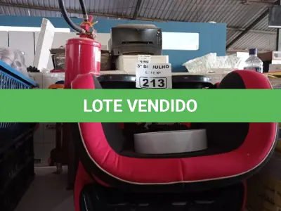 LOTE 213 - 01 CUBA LAVATÓRIO PARA OS PÉS, 01 ASSENTO/ENCOSTO ELEVATÓRIO PARA AUTOS E 01 EXTINTOR DE INCÊNDIO PÓ QUÍMICO. (NO ESTADO, LEILÃO NÃO TEM GARANTIA E NEM DEVOLUÇÃO, SUJEITO A POSSÍVEIS AVARIAS VISÍVEIS/OCULTAS E/OU AUSÊNCIA DE COMPONENTES).