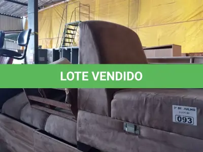 LOTE 093 - 03 PEÇAS DE SOFÁ MODELOS DIVERSOS. (NO ESTADO, LEILÃO NÃO TEM GARANTIA E NEM DEVOLUÇÃO, SUJEITO A POSSÍVEIS AVARIAS VISÍVEIS/OCULTAS E/OU AUSÊNCIA DE COMPONENTES).