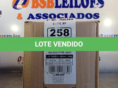 LOTE 258 - 12 TUBOS DE ESPUMA PU MULTIUSO TYTAN. (NO ESTADO, LEILÃO NÃO TEM GARANTIA E NEM DEVOLUÇÃO, SUJEITO A POSSÍVEIS AVARIAS VISÍVEIS/OCULTAS E/OU AUSÊNCIA DE COMPONENTES).
