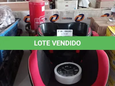 LOTE 213 - 01 CUBA LAVATÓRIO PARA OS PÉS, 01 ASSENTO/ENCOSTO ELEVATÓRIO PARA AUTOS E 01 EXTINTOR DE INCÊNDIO PÓ QUÍMICO. (NO ESTADO, LEILÃO NÃO TEM GARANTIA E NEM DEVOLUÇÃO, SUJEITO A POSSÍVEIS AVARIAS VISÍVEIS/OCULTAS E/OU AUSÊNCIA DE COMPONENTES).