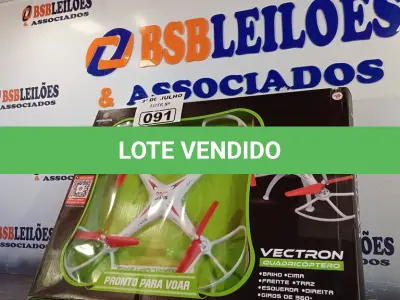 LOTE 091 - 01 QUADRICOPTERO COM AVARIAS. (NO ESTADO, LEILÃO NÃO TEM GARANTIA E NEM DEVOLUÇÃO, SUJEITO A POSSÍVEIS AVARIAS VISÍVEIS/OCULTAS E/OU AUSÊNCIA DE COMPONENTES).