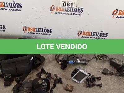 LOTE 081 - 01 CÂMERA FOTOGRÁFICA SONY COM CASE, 01 CÂMERA 4K E 01 LEITOR DE CÓDIGO DE BARRAS. (NO ESTADO, LEILÃO NÃO TEM GARANTIA E NEM DEVOLUÇÃO, SUJEITO A POSSÍVEIS AVARIAS VISÍVEIS/OCULTAS E/OU AUSÊNCIA DE COMPONENTES).