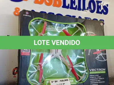 LOTE 184 - 01 QUADRICOPTERO COM AVARIAS. (NO ESTADO, LEILÃO NÃO TEM GARANTIA E NEM DEVOLUÇÃO, SUJEITO A POSSÍVEIS AVARIAS VISÍVEIS/OCULTAS E/OU AUSÊNCIA DE COMPONENTES).