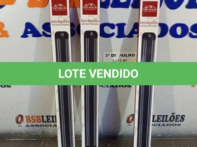 LOTE 049 - 03 BARRAS MAGNÉTICAS PARA FACAS E FERRAMENTAS. (NO ESTADO, LEILÃO NÃO TEM GARANTIA E NEM DEVOLUÇÃO, SUJEITO A POSSÍVEIS AVARIAS VISÍVEIS/OCULTAS E/OU AUSÊNCIA DE COMPONENTES).