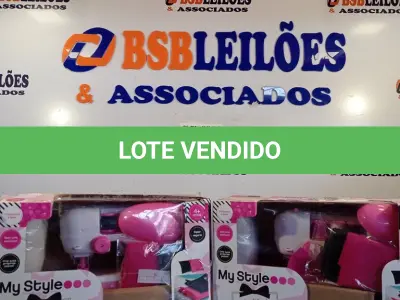 LOTE 121 - 02 ATELIÊS DE COSTURA MY STYLE. (NO ESTADO, LEILÃO NÃO TEM GARANTIA E NEM DEVOLUÇÃO, SUJEITO A POSSÍVEIS AVARIAS VISÍVEIS/OCULTAS E/OU AUSÊNCIA DE COMPONENTES).