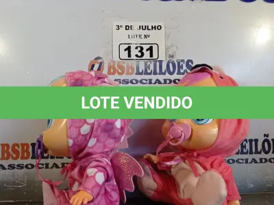 LOTE 131 - 02 BONECAS. (NO ESTADO, LEILÃO NÃO TEM GARANTIA E NEM DEVOLUÇÃO, SUJEITO A POSSÍVEIS AVARIAS VISÍVEIS/OCULTAS E/OU AUSÊNCIA DE COMPONENTES).
