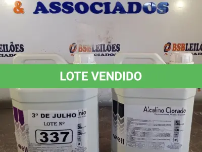 LOTE 337 - 01 GALÃO DE LIMPA ALUMÍNIO E 01 GALÃO DE ALCALINO CLORADO 5 LITROS. (NO ESTADO, LEILÃO NÃO TEM GARANTIA E NEM DEVOLUÇÃO, SUJEITO A POSSÍVEIS AVARIAS VISÍVEIS/OCULTAS E/OU AUSÊNCIA DE COMPONENTES).