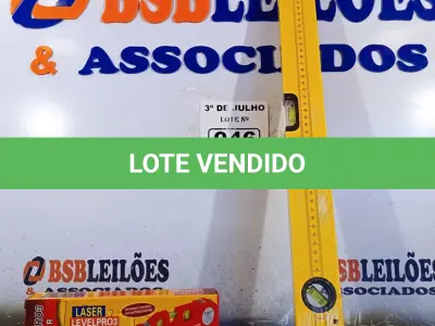 LOTE 046 - 01 NÍVEL A LASER E 01 NÍVEL DE MÃO. (NO ESTADO, LEILÃO NÃO TEM GARANTIA E NEM DEVOLUÇÃO, SUJEITO A POSSÍVEIS AVARIAS VISÍVEIS/OCULTAS E/OU AUSÊNCIA DE COMPONENTES).