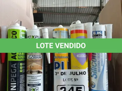 LOTE 245 - 01 LOTE COM VÁRIOS TUBOS DE SILICONE MARCAS E MODELOS DIVERSOS. (NO ESTADO, LEILÃO NÃO TEM GARANTIA E NEM DEVOLUÇÃO, SUJEITO A POSSÍVEIS AVARIAS VISÍVEIS/OCULTAS E/OU AUSÊNCIA DE COMPONENTES).