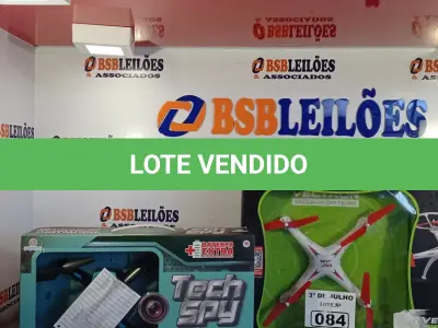 LOTE 084 - 01 DRONE E 01 QUADRICOPTERO MARCAS E MODELOS DIVERSOS COM AVARIAS. (NO ESTADO, LEILÃO NÃO TEM GARANTIA E NEM DEVOLUÇÃO, SUJEITO A POSSÍVEIS AVARIAS VISÍVEIS/OCULTAS E/OU AUSÊNCIA DE COMPONENTES).