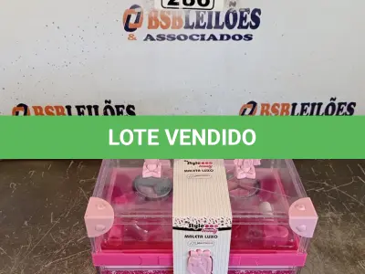 LOTE 286 - 01 MALETA DE MAQUIAGEM MY STYLE BEAUTY. (NO ESTADO, LEILÃO NÃO TEM GARANTIA E NEM DEVOLUÇÃO, SUJEITO A POSSÍVEIS AVARIAS VISÍVEIS/OCULTAS E/OU AUSÊNCIA DE COMPONENTES).